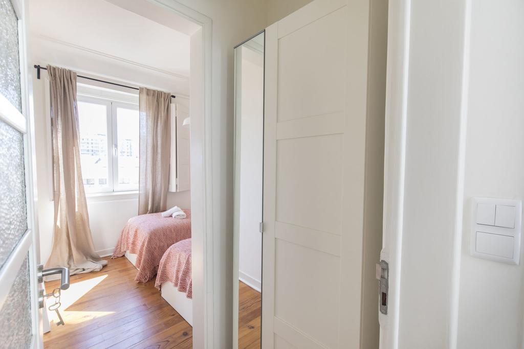 Lovelystay - Bonsai Light And Comfort Flat リスボン 部屋 写真